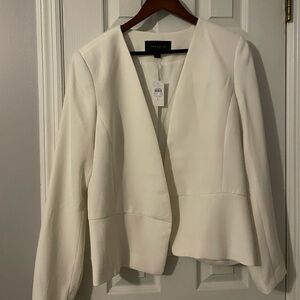 Women’s cream waist length light weight blazer - size L - Ann Taylor Factory